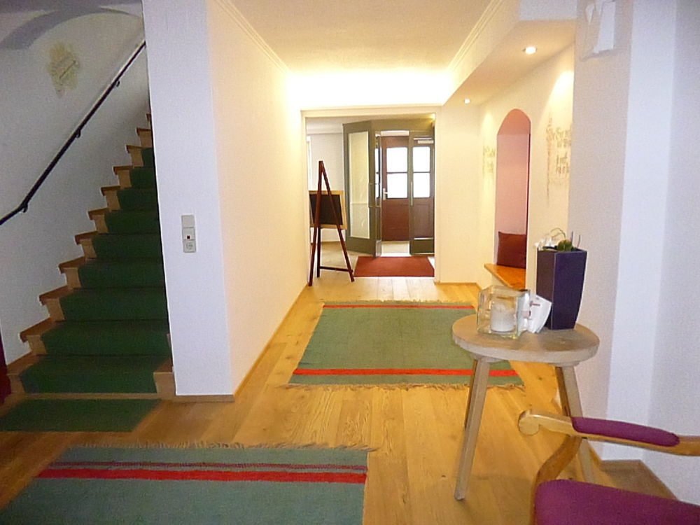 Hotel Walserwirt ภายนอก รูปภาพ