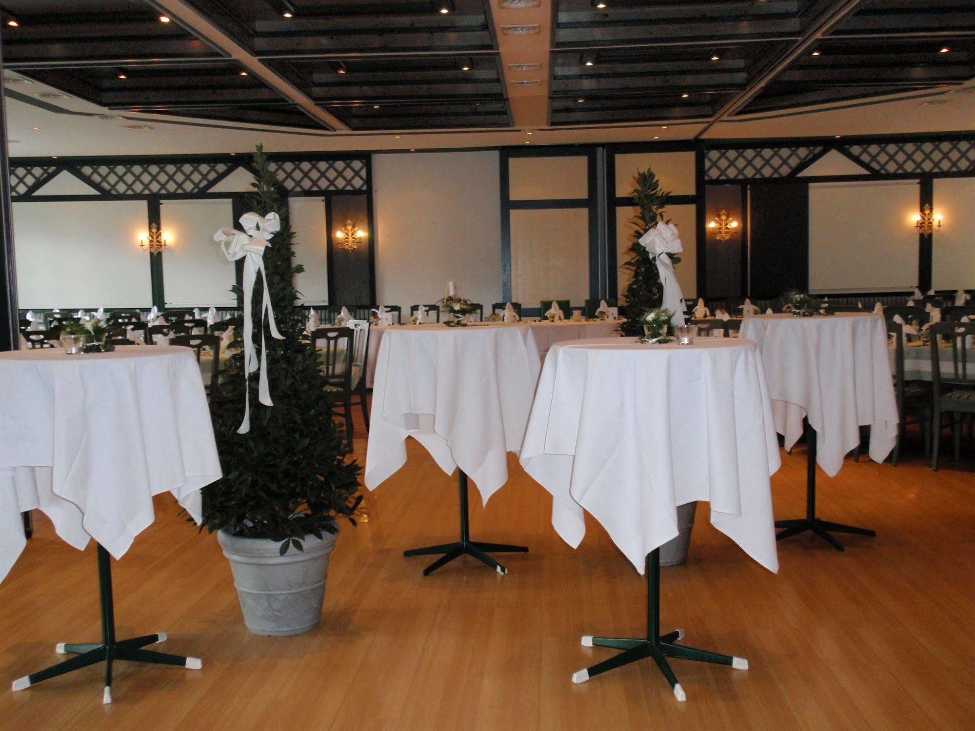 Hotel Walserwirt ภายนอก รูปภาพ