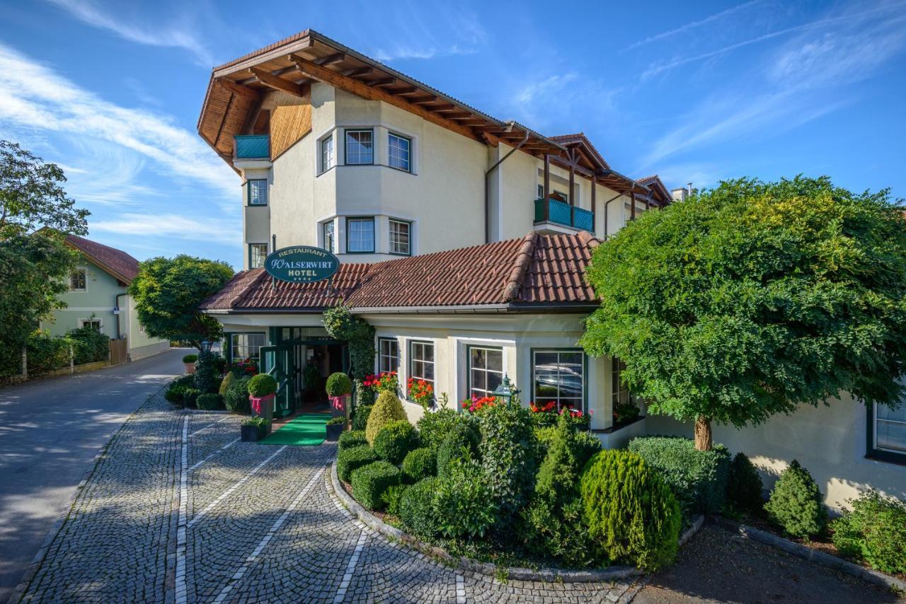 Hotel Walserwirt ภายนอก รูปภาพ