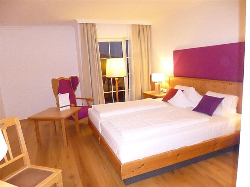 Hotel Walserwirt ภายนอก รูปภาพ
